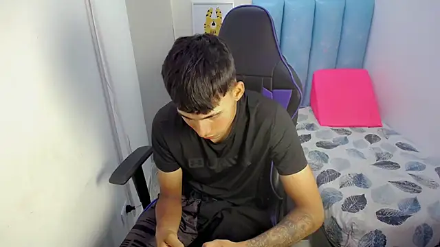 Austin col  online show from October 26, 2025, 12:55 pm