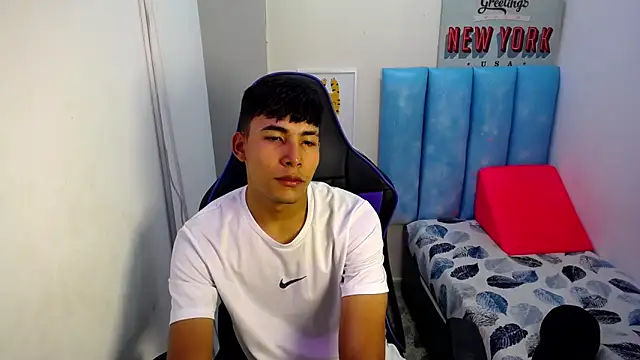 Austin col  online show from October 28, 2025, 6:43 pm