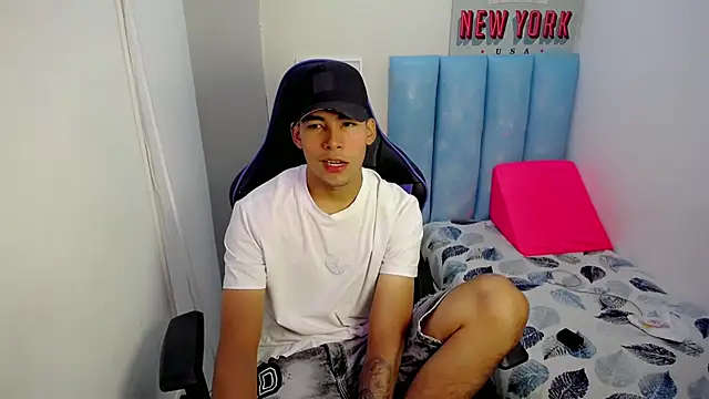 Austin col  online show from October 29, 2025, 1:24 pm