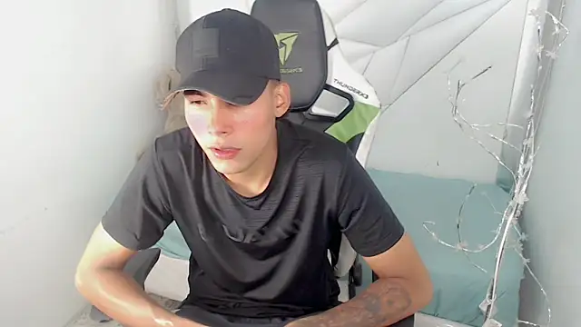 Austin col  online show from November 10, 2025, 6:18 pm