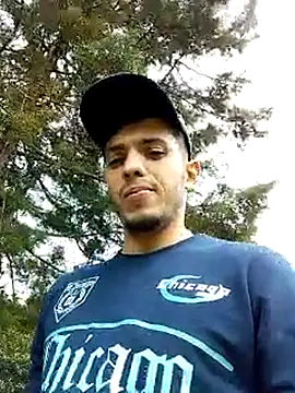 Snapshot of Kenny_Burton chatting on October 13, 2025, 7:14 pm Kenny Burton online show from October 13, 2025, 7:14 pm