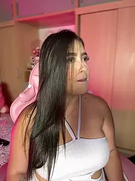 Emiily Moore1 online show from March 17, 2026, 9:07 pm