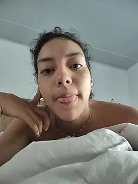 WendySuns  online show from July 8, 2026, 1:26 pm