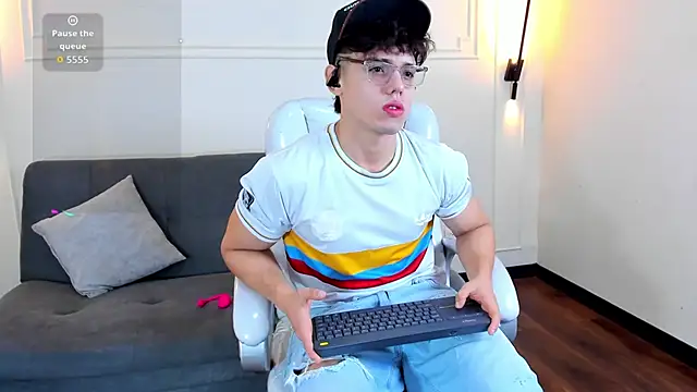 Jhoumod 21 online show from October 2, 2025, 10:33 am