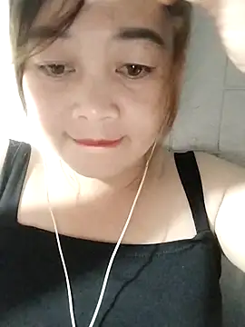 Lyly nuce online show from September 28, 2025, 2:55 pm