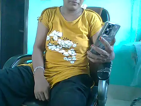 angel marea online show from October 19, 2025, 4:35 am