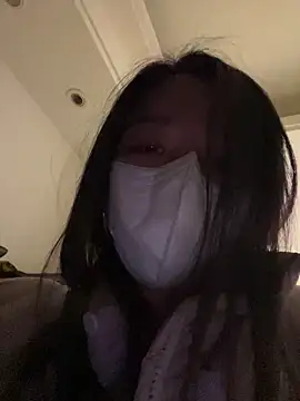 Lovelyanan online show from March 11, 2026, 3:07 pm