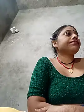 Sandhya x online show from October 18, 2025, 3:42 am