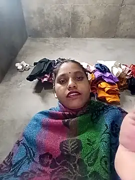 Sandhya x online show from October 30, 2025, 7:43 am