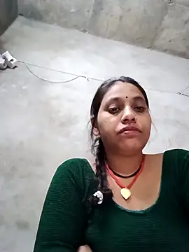 Sandhya x online show from November 8, 2025, 9:31 am