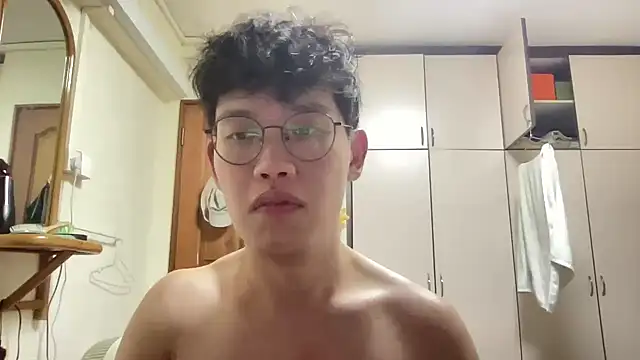 Snapshot of Passionatetwink2 chatting on September 20, 2025, 4:52 pm Passionatetwink2 online show from September 20, 2025, 4:52 pm