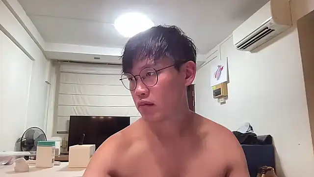 Passionatetwink2 online show from July 21, 2026, 11:23 am