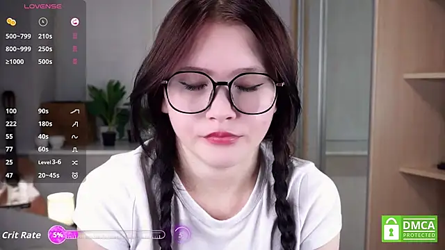 DelphaDivenere online show from October 6, 2025, 6:16 pm