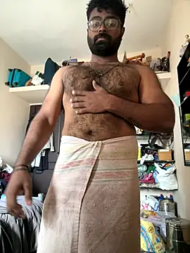 DJLOVE280825 online show from October 8, 2025, 3:04 am