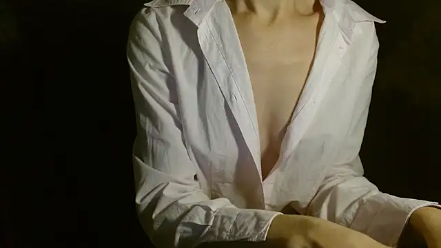 Snapshot of LorraineOSun chatting on March 2, 2025, 8:29 pm LorraineOSun online show from March 2, 2025, 8:29 pm