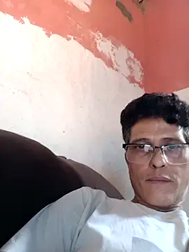 Snapshot of amandinha68 chatting on September 15, 2025, 5:02 pm amandinha68 online show from September 15, 2025, 5:02 pm