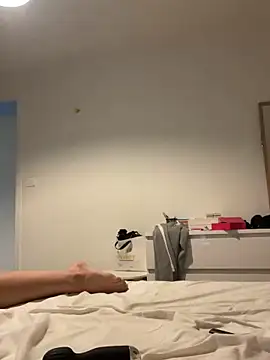 Snapshot of DouceAngela69 chatting on November 13, 2025, 6:07 pm DouceAngela69 online show from November 13, 2025, 6:07 pm