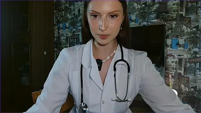 Snapshot of RuxaShade chatting on June 26, 2026, 2:10 pm RuxaShade online show from June 26, 2026, 2:10 pm