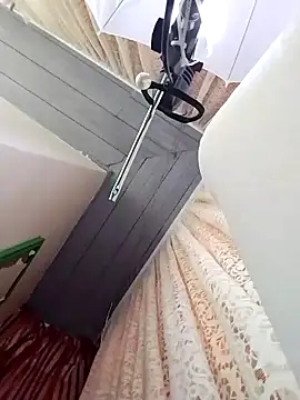 LenaBloomy online show from September 16, 2025, 10:27 am