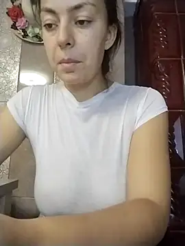 LenaBloomy online show from October 6, 2025, 10:34 am