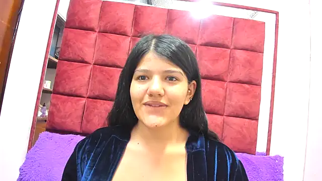 Snapshot of AANGELADIAZZ chatting on October 26, 2025, 10:04 pm AANGELADIAZZ online show from October 26, 2025, 10:04 pm