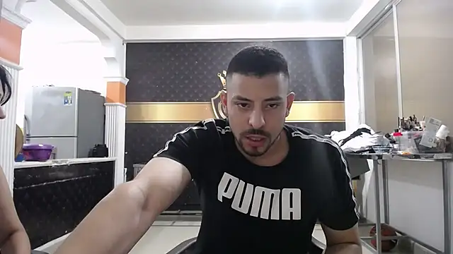 yohacriss online show from October 16, 2025, 10:22 pm