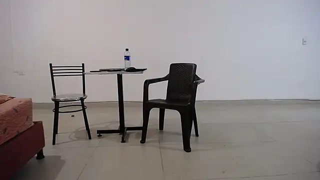 yohacriss online show from October 27, 2025, 3:21 am