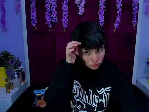 Bruno Cruzz online show from October 29, 2025, 2:25 am