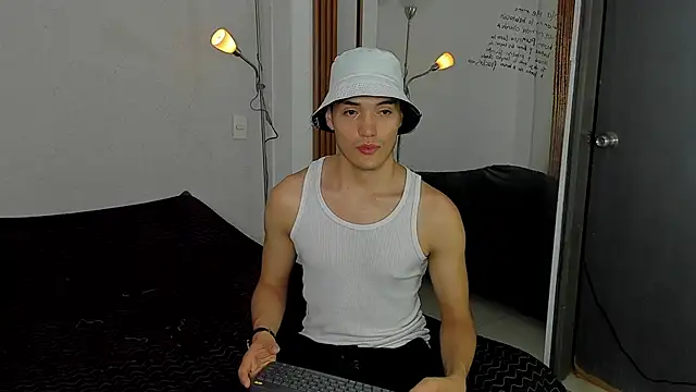 Snapshot of Jacksonflorez chatting on September 22, 2025, 6:43 pm Jacksonflorez online show from September 22, 2025, 6:43 pm