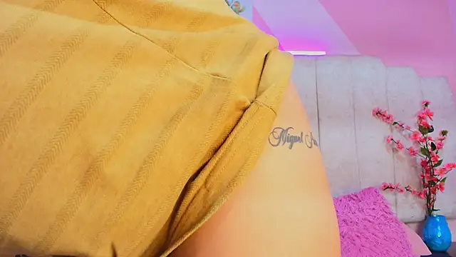Emma Carteer online show from September 13, 2025, 11:37 pm