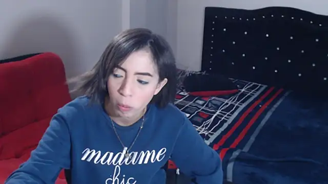 Coraline Playful online show from December 16, 2025, 12:54 pm