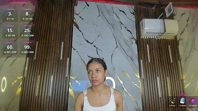 VictoriaDuart online show from March 11, 2026, 2:01 pm