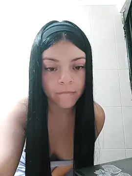 Snapshot of LunaJacobs chatting on November 1, 2025, 10:45 pm LunaJacobs online show from November 1, 2025, 10:45 pm