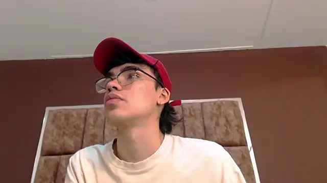 Snapshot of JoeCollins_ chatting on September 25, 2025, 9:29 pm JoeCollins online show from September 25, 2025, 9:29 pm