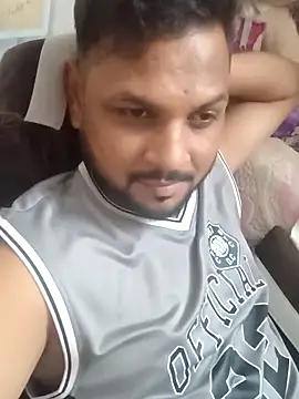Snapshot of itzrocky1 chatting on October 4, 2025, 1:53 pm itzrocky1 online show from October 4, 2025, 1:53 pm