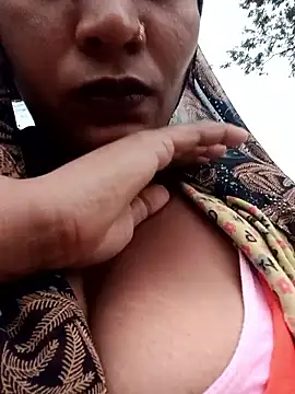 Hot Seema83 online show from October 30, 2025, 11:44 am