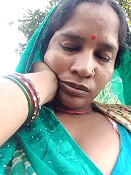 Hot Seema83 online show from November 6, 2025, 8:59 am
