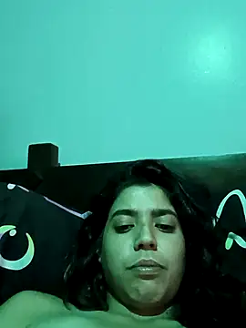 Snapshot of Maricamposs chatting on October 23, 2025, 9:02 pm Maricamposs online show from October 23, 2025, 9:02 pm