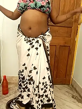 Swaalina online show from September 22, 2025, 10:06 am