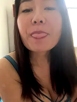 Snapshot of Bobo-kk chatting on September 19, 2025, 1:40 am Bobo-kk online show from September 19, 2025, 1:40 am