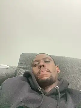 Wuu2now online show from April 28, 2026, 10:04 pm