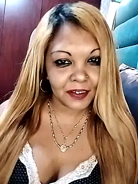 hemilynthomas2467 online show from September 22, 2025, 8:55 pm