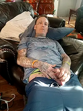 MRTATTWO online show from October 1, 2025, 1:39 pm