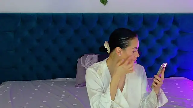 LexieRosse online show from November 13, 2025, 6:56 am