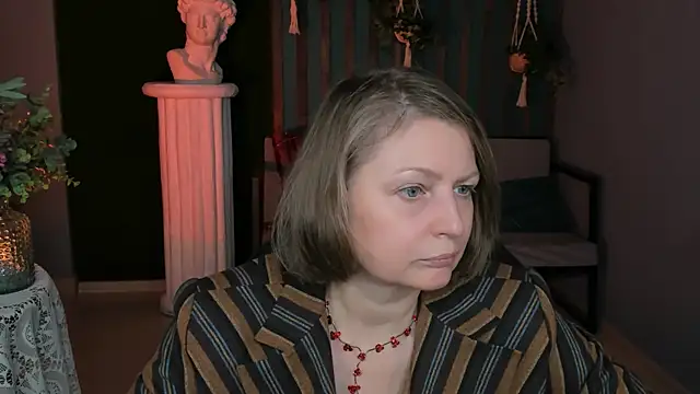 Snapshot of TiffanyBrauny chatting on September 11, 2025, 9:20 am TiffanyBrauny online show from September 11, 2025, 9:20 am