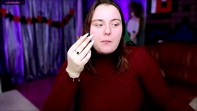 KatrinClark online show from October 28, 2025, 5:04 pm