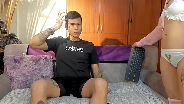 rosse dredd online show from November 16, 2025, 10:59 pm