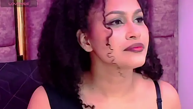 Snapshot of AYSHA_WATSON chatting on October 11, 2025, 1:20 pm AYSHA WATSON online show from October 11, 2025, 1:20 pm