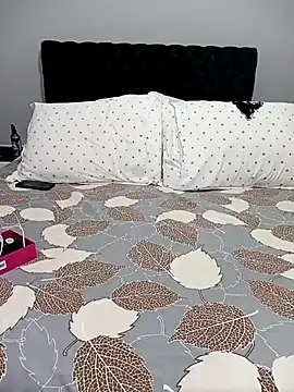 Snapshot of mekserina0 chatting on October 22, 2025, 9:03 pm mekserina0 online show from October 22, 2025, 9:03 pm