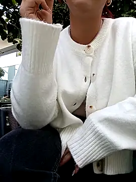 Snapshot of mekserina0 chatting on November 2, 2025, 1:24 pm mekserina0 online show from November 2, 2025, 1:24 pm